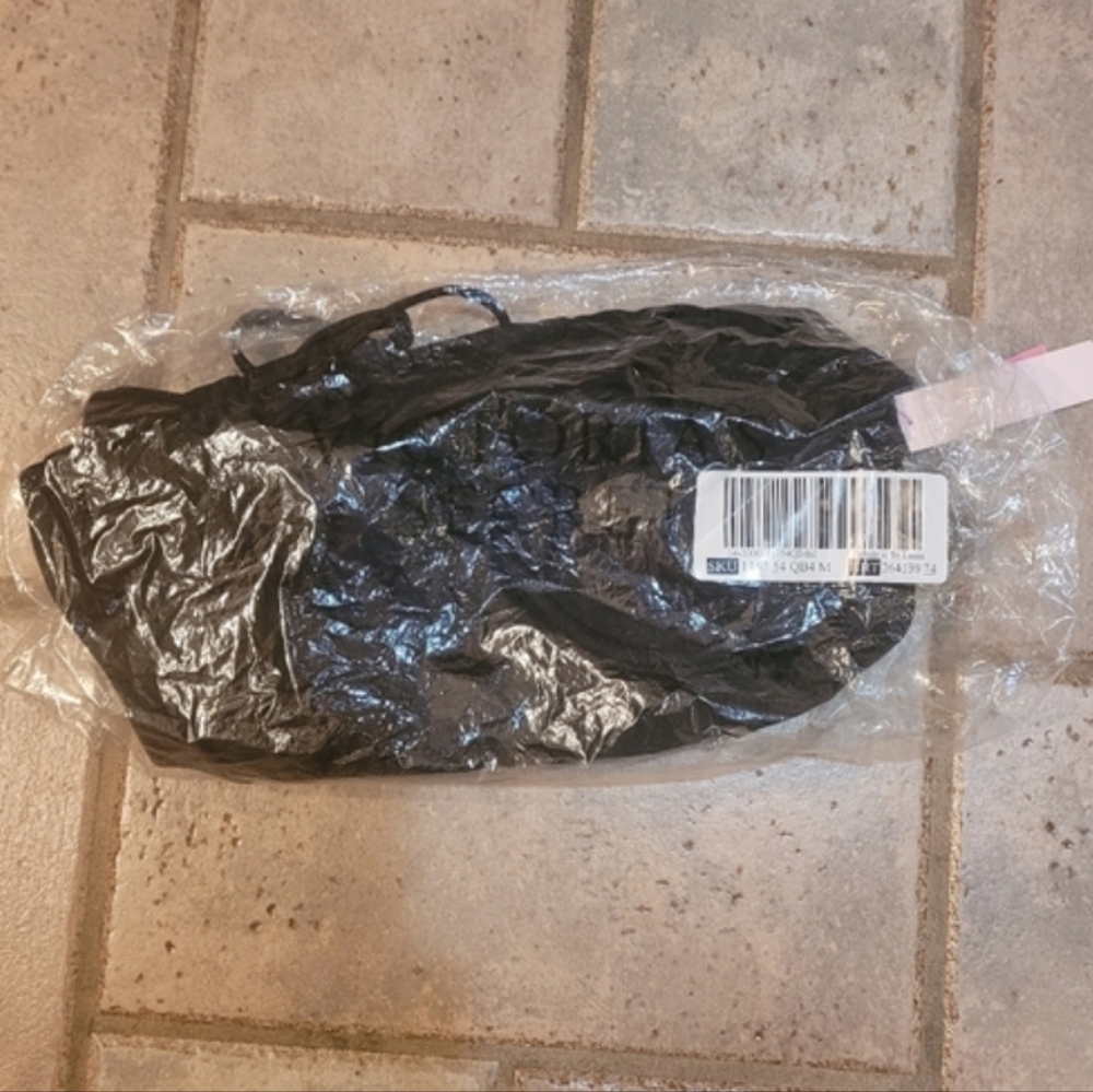 Victoria's Secret Essential Wicked One Piece Swimsuit Black Underwire M NWT - Picture 8 of 12